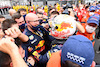 GP MONACO, Gara winner Max Verstappen (NLD) Red Bull Racing celebrates with the team in parc ferme.
23.05.2021. Formula 1 World Championship, Rd 5, Monaco Grand Prix, Monte Carlo, Monaco, Gara Day.
- www.xpbimages.com, EMail: requests@xpbimages.com © Copyright: FIA Pool Image for Editorial Use Only