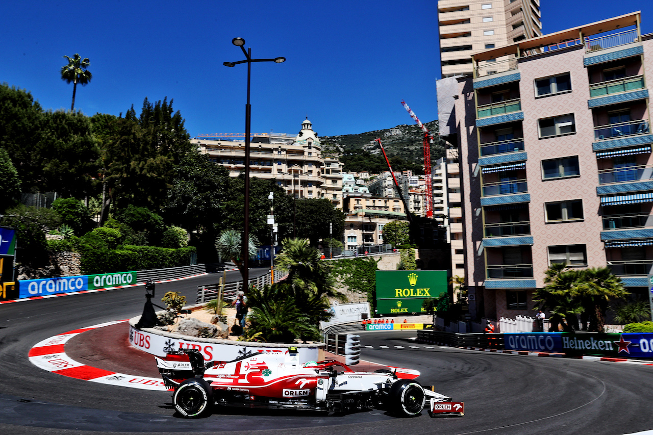 GP MONACO, Antonio Giovinazzi (ITA) Alfa Romeo Racing C41.
20.05.2021. Formula 1 World Championship, Rd 5, Monaco Grand Prix, Monte Carlo, Monaco, Practice Day.
- www.xpbimages.com, EMail: requests@xpbimages.com © Copyright: Batchelor / XPB Images