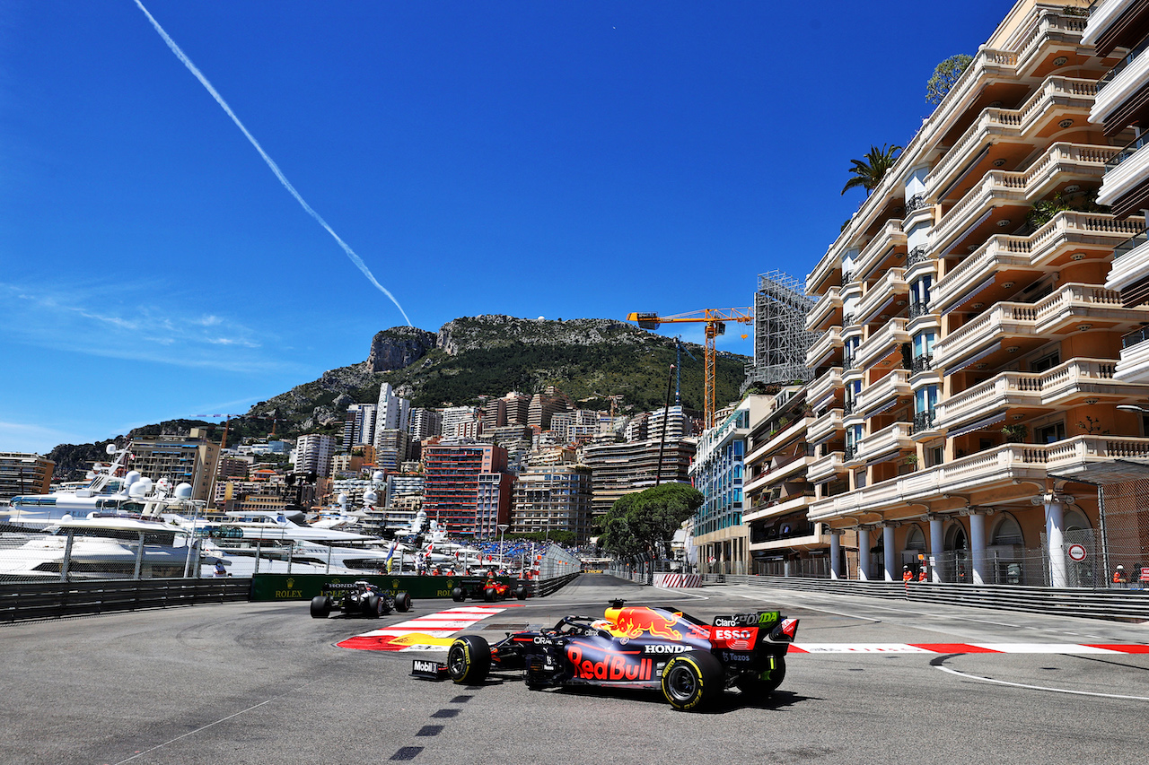 GP MONACO, Max Verstappen (NLD) Red Bull Racing RB16B.
20.05.2021. Formula 1 World Championship, Rd 5, Monaco Grand Prix, Monte Carlo, Monaco, Practice Day.
- www.xpbimages.com, EMail: requests@xpbimages.com © Copyright: Moy / XPB Images