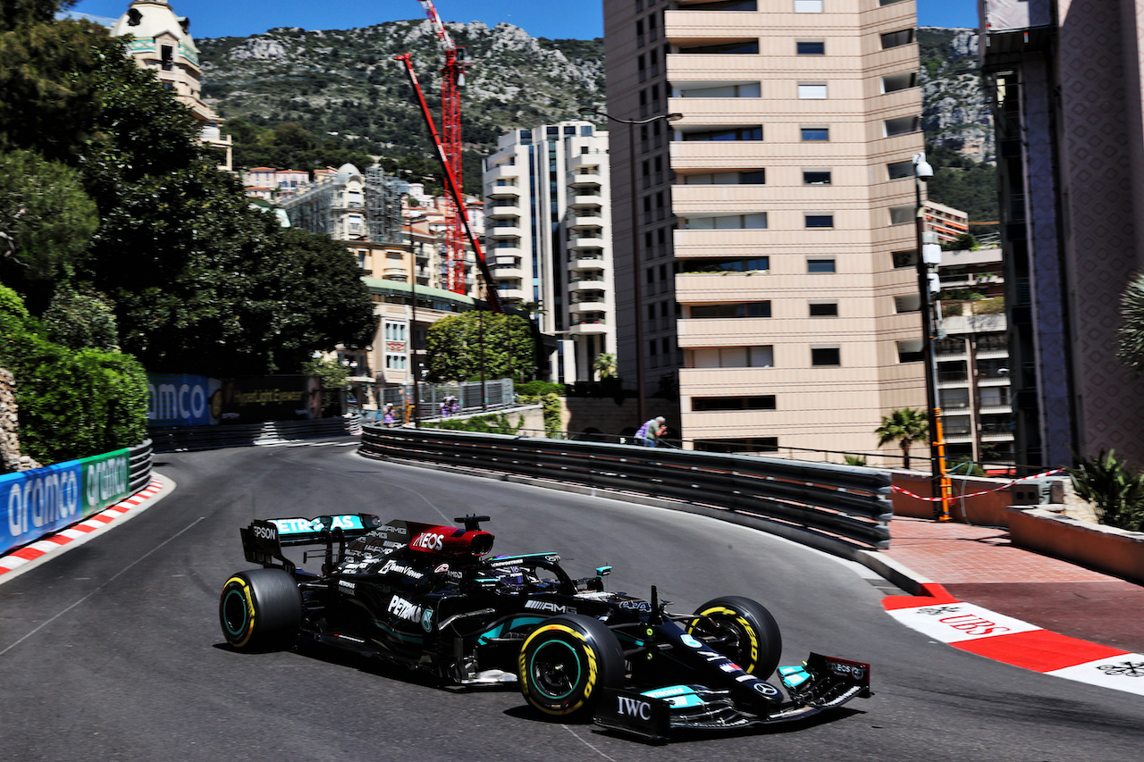 GP MONACO, Lewis Hamilton (GBR) Mercedes AMG F1 W12.
20.05.2021. Formula 1 World Championship, Rd 5, Monaco Grand Prix, Monte Carlo, Monaco, Practice Day.
- www.xpbimages.com, EMail: requests@xpbimages.com © Copyright: Batchelor / XPB Images