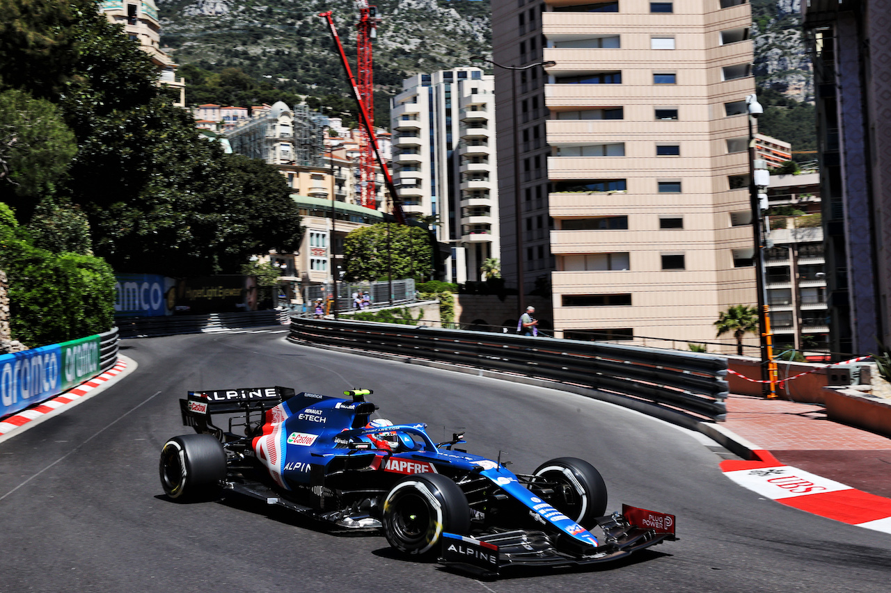 GP MONACO, Esteban Ocon (FRA) Alpine F1 Team A521.
20.05.2021. Formula 1 World Championship, Rd 5, Monaco Grand Prix, Monte Carlo, Monaco, Practice Day.
- www.xpbimages.com, EMail: requests@xpbimages.com © Copyright: Batchelor / XPB Images