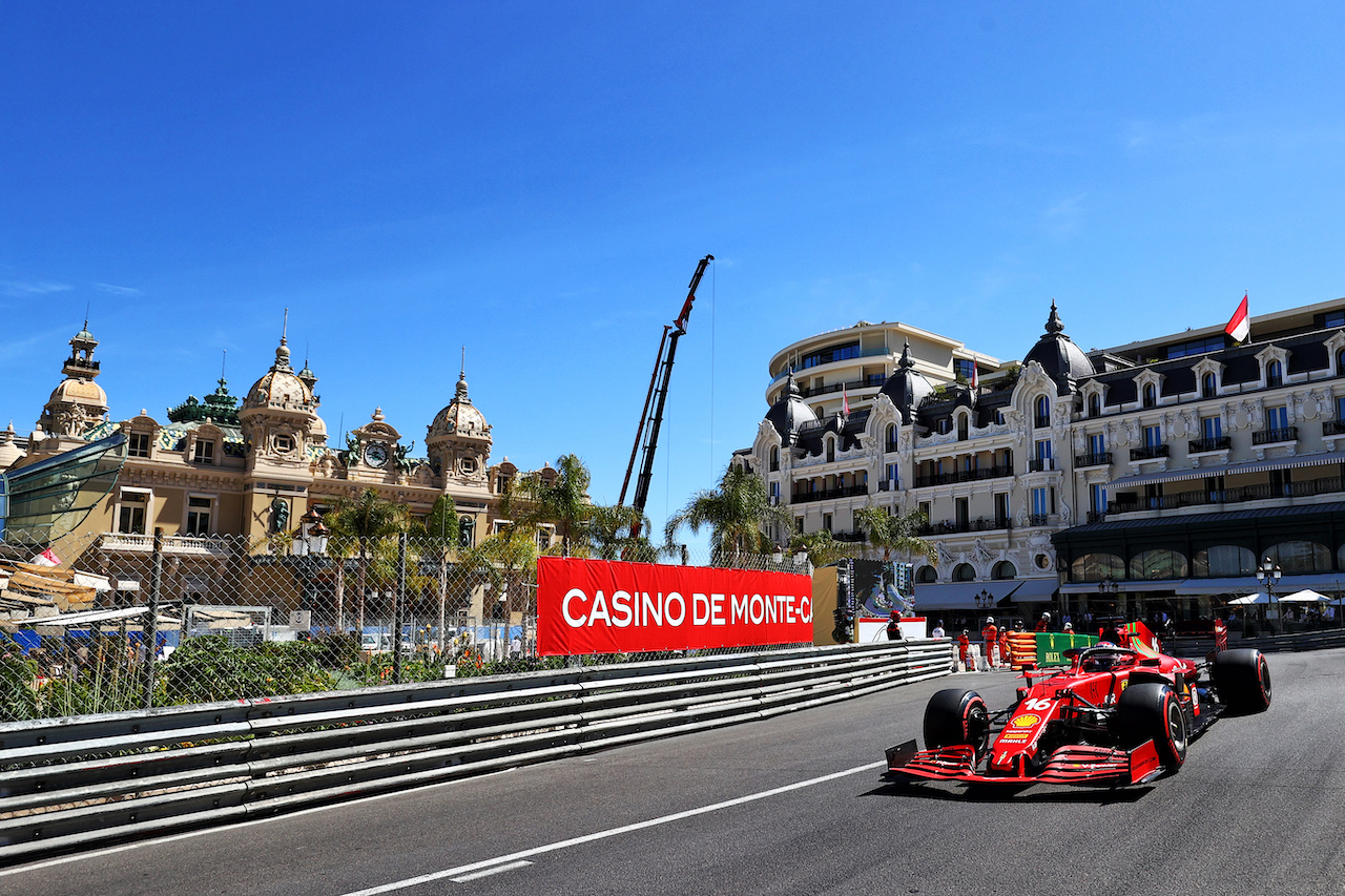 GP MONACO, Charles Leclerc (MON) Ferrari SF-21.
20.05.2021. Formula 1 World Championship, Rd 5, Monaco Grand Prix, Monte Carlo, Monaco, Practice Day.
- www.xpbimages.com, EMail: requests@xpbimages.com © Copyright: Moy / XPB Images