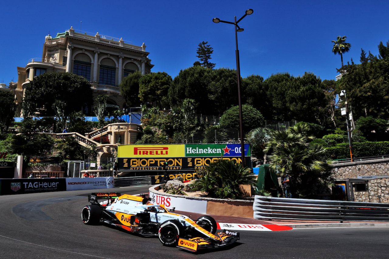 GP MONACO, Daniel Ricciardo (AUS) McLaren MCL35M.
20.05.2021. Formula 1 World Championship, Rd 5, Monaco Grand Prix, Monte Carlo, Monaco, Practice Day.
- www.xpbimages.com, EMail: requests@xpbimages.com © Copyright: Batchelor / XPB Images