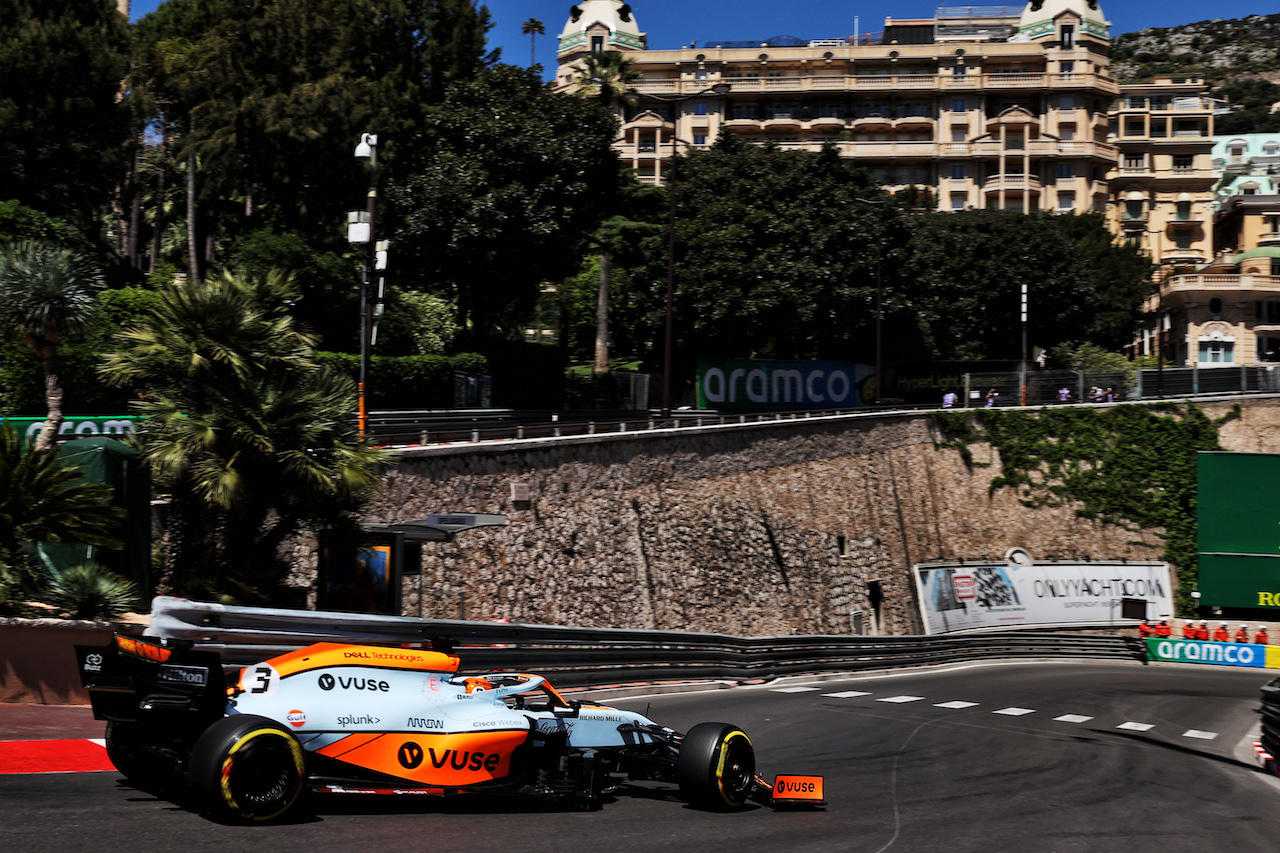 GP MONACO, Daniel Ricciardo (AUS) McLaren MCL35M.
20.05.2021. Formula 1 World Championship, Rd 5, Monaco Grand Prix, Monte Carlo, Monaco, Practice Day.
- www.xpbimages.com, EMail: requests@xpbimages.com © Copyright: Batchelor / XPB Images