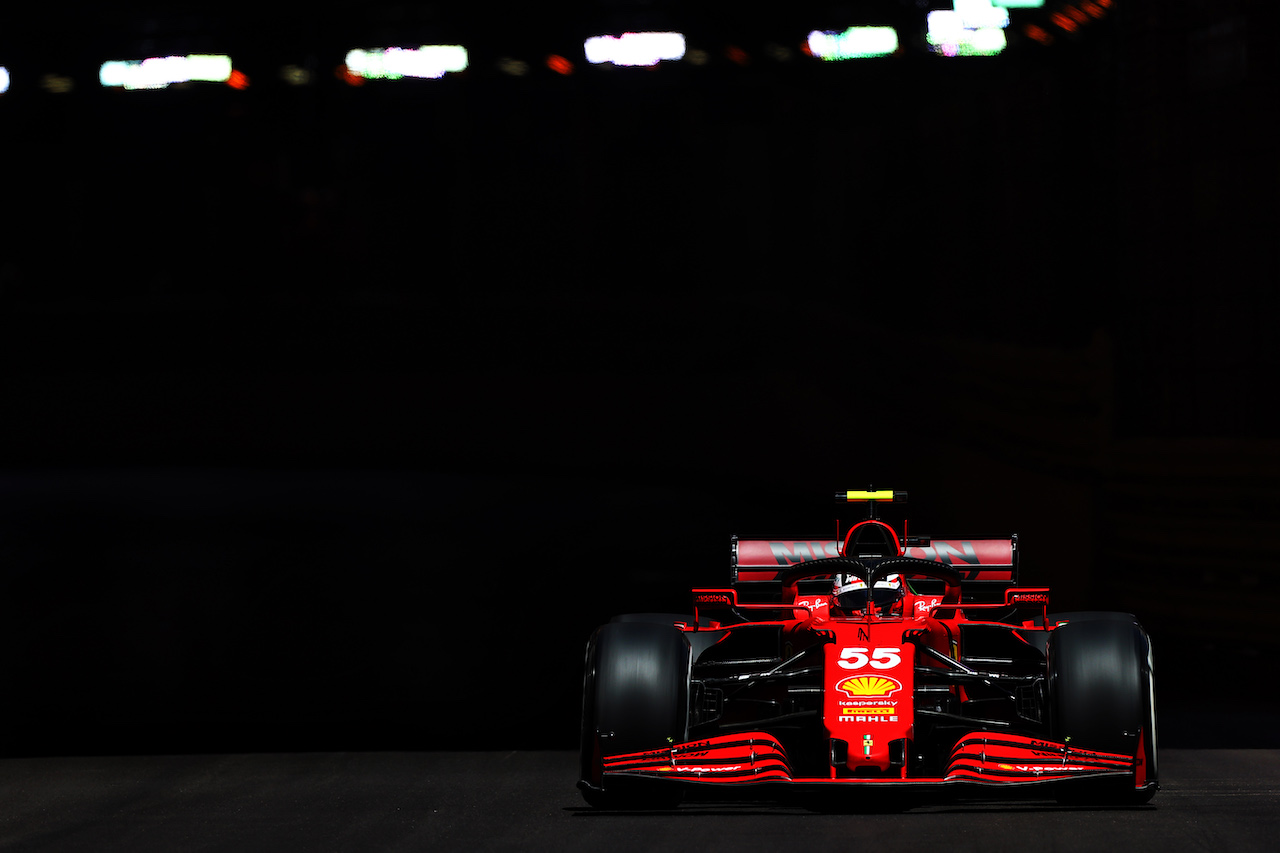 GP MONACO, Carlos Sainz Jr (ESP) Ferrari SF-21.
20.05.2021. Formula 1 World Championship, Rd 5, Monaco Grand Prix, Monte Carlo, Monaco, Practice Day.
- www.xpbimages.com, EMail: requests@xpbimages.com © Copyright: Moy / XPB Images