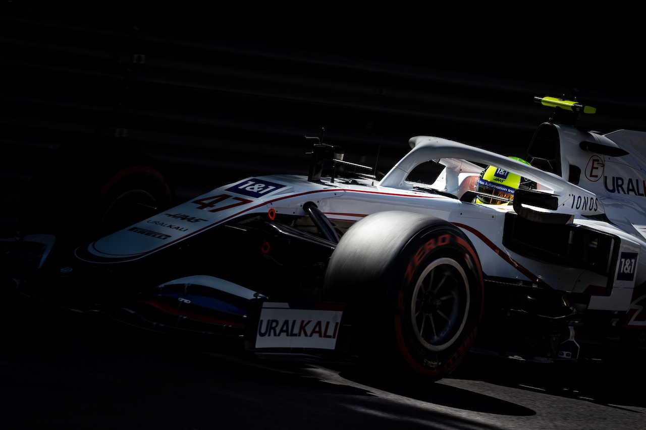 GP MONACO, Mick Schumacher (GER) Haas VF-21.
20.05.2021. Formula 1 World Championship, Rd 5, Monaco Grand Prix, Monte Carlo, Monaco, Practice Day.
- www.xpbimages.com, EMail: requests@xpbimages.com © Copyright: Batchelor / XPB Images