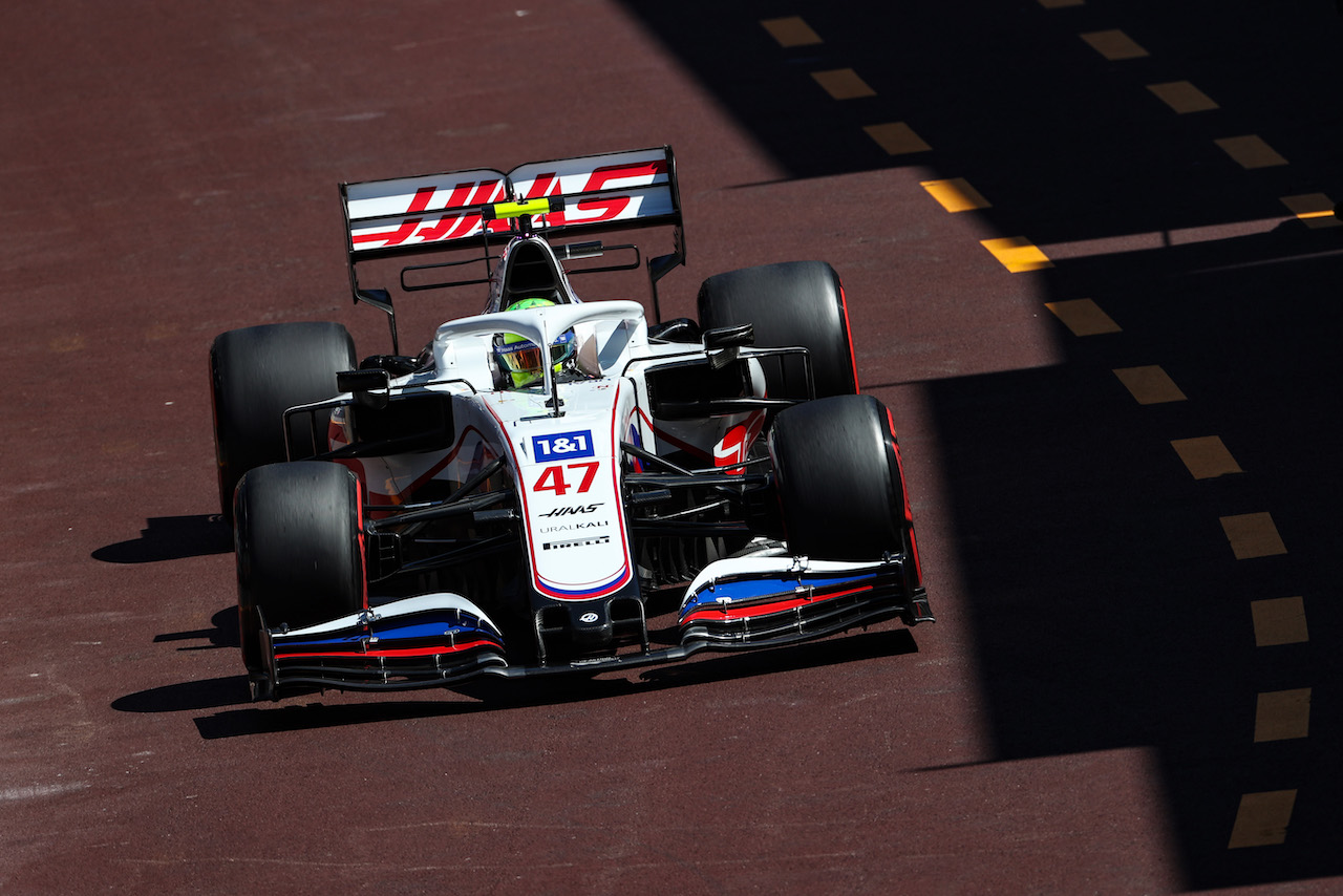 GP MONACO, Mick Schumacher (GER) Haas VF-21.
20.05.2021. Formula 1 World Championship, Rd 5, Monaco Grand Prix, Monte Carlo, Monaco, Practice Day.
- www.xpbimages.com, EMail: requests@xpbimages.com © Copyright: Charniaux / XPB Images