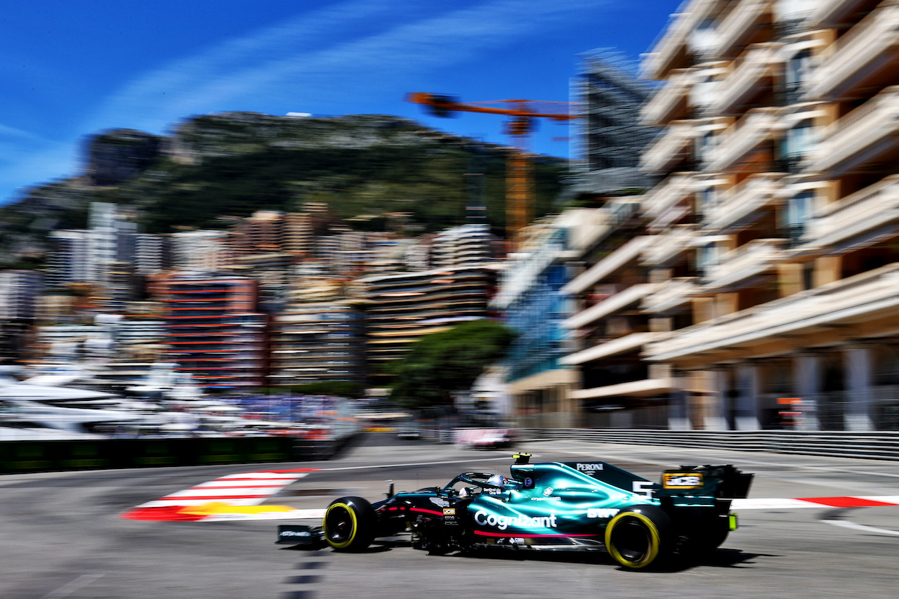 GP MONACO, Sebastian Vettel (GER) Aston Martin F1 Team AMR21.
20.05.2021. Formula 1 World Championship, Rd 5, Monaco Grand Prix, Monte Carlo, Monaco, Practice Day.
- www.xpbimages.com, EMail: requests@xpbimages.com © Copyright: Moy / XPB Images