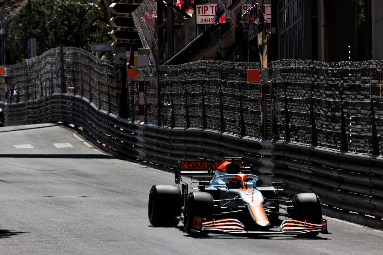 GP MONACO, Daniel Ricciardo (AUS) McLaren MCL35M.
20.05.2021. Formula 1 World Championship, Rd 5, Monaco Grand Prix, Monte Carlo, Monaco, Practice Day.
- www.xpbimages.com, EMail: requests@xpbimages.com © Copyright: Batchelor / XPB Images