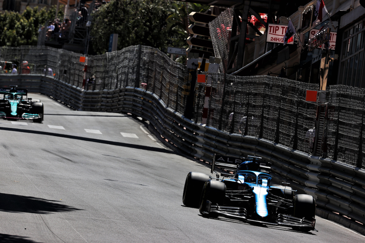 GP MONACO, Fernando Alonso (ESP) Alpine F1 Team A521.
20.05.2021. Formula 1 World Championship, Rd 5, Monaco Grand Prix, Monte Carlo, Monaco, Practice Day.
- www.xpbimages.com, EMail: requests@xpbimages.com © Copyright: Batchelor / XPB Images