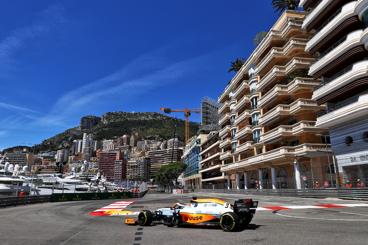 GP MONACO, Daniel Ricciardo (AUS) McLaren MCL35M.
20.05.2021. Formula 1 World Championship, Rd 5, Monaco Grand Prix, Monte Carlo, Monaco, Practice Day.
- www.xpbimages.com, EMail: requests@xpbimages.com © Copyright: Moy / XPB Images