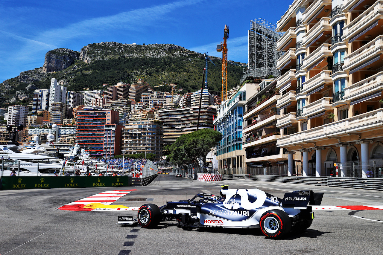 GP MONACO, Pierre Gasly (FRA) AlphaTauri AT02.
20.05.2021. Formula 1 World Championship, Rd 5, Monaco Grand Prix, Monte Carlo, Monaco, Practice Day.
- www.xpbimages.com, EMail: requests@xpbimages.com © Copyright: Moy / XPB Images