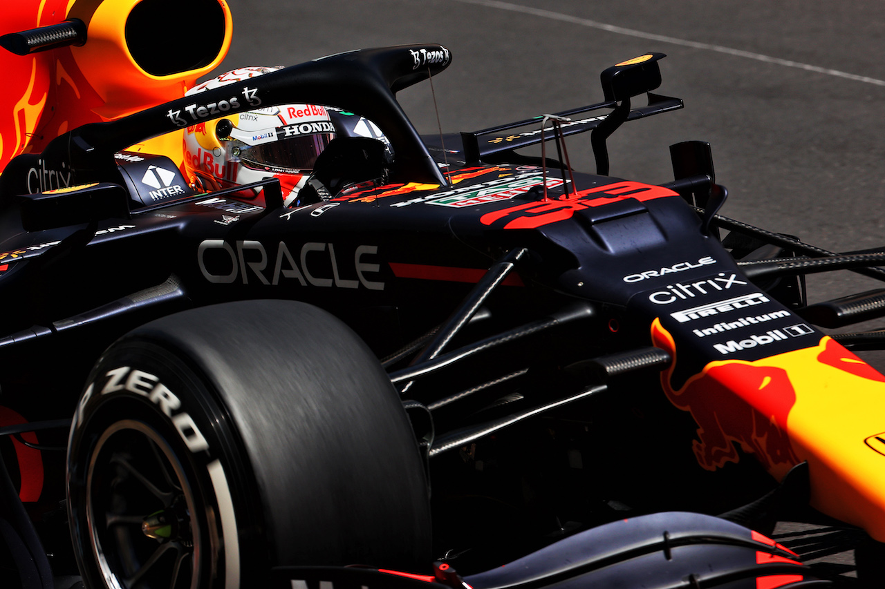 GP MONACO, Max Verstappen (NLD) Red Bull Racing RB16B.
20.05.2021. Formula 1 World Championship, Rd 5, Monaco Grand Prix, Monte Carlo, Monaco, Practice Day.
- www.xpbimages.com, EMail: requests@xpbimages.com © Copyright: Batchelor / XPB Images