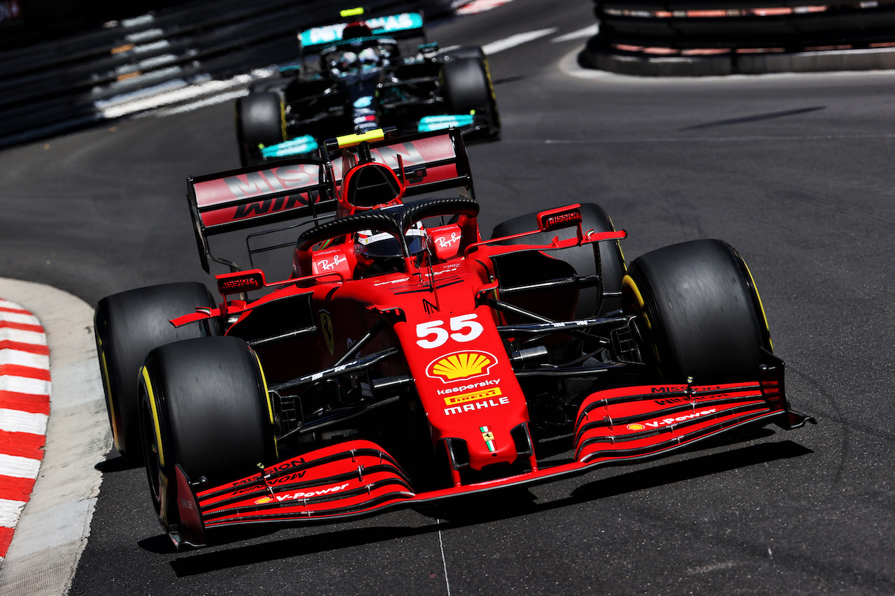 GP MONACO, Carlos Sainz Jr (ESP) Ferrari SF-21.
20.05.2021. Formula 1 World Championship, Rd 5, Monaco Grand Prix, Monte Carlo, Monaco, Practice Day.
- www.xpbimages.com, EMail: requests@xpbimages.com © Copyright: Batchelor / XPB Images