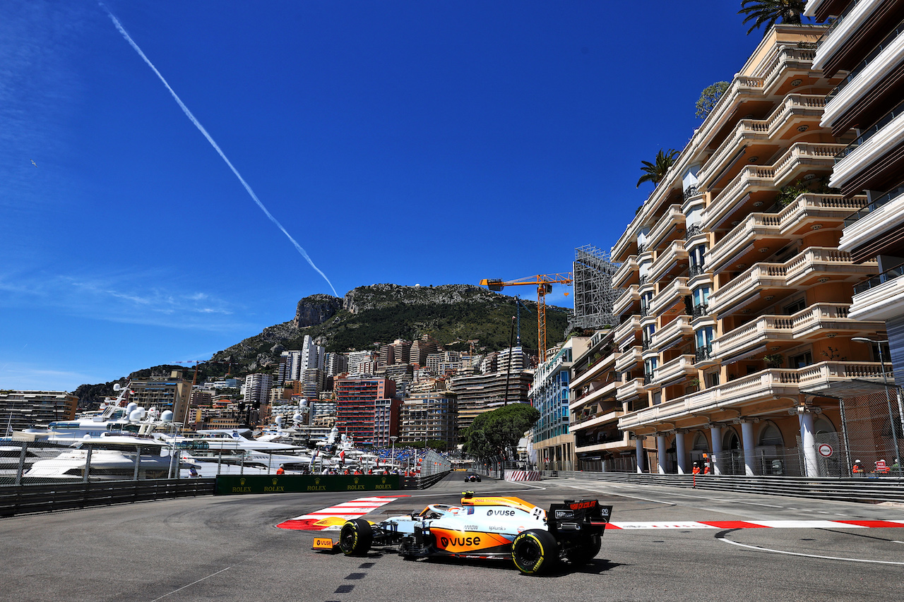 GP MONACO, Lando Norris (GBR) McLaren MCL35M.
20.05.2021. Formula 1 World Championship, Rd 5, Monaco Grand Prix, Monte Carlo, Monaco, Practice Day.
- www.xpbimages.com, EMail: requests@xpbimages.com © Copyright: Moy / XPB Images