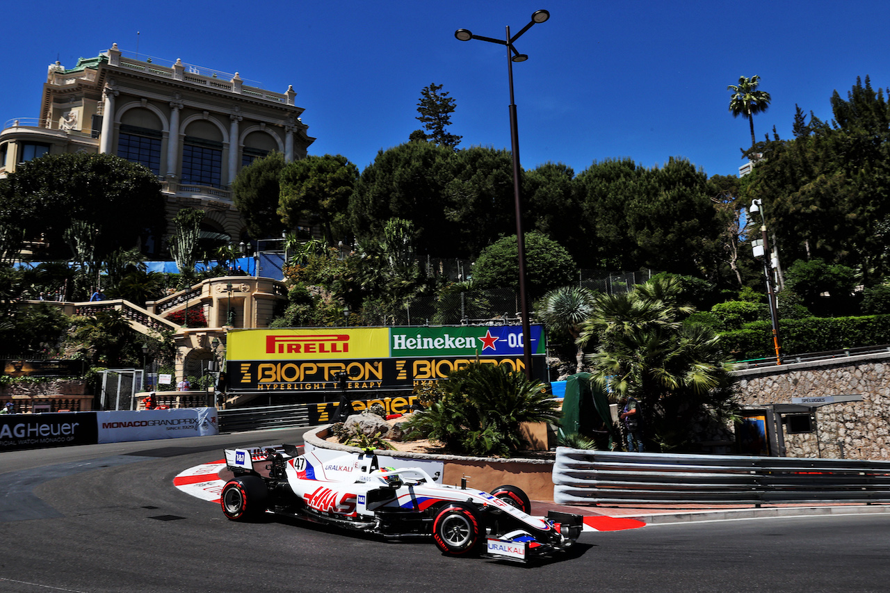 GP MONACO, Mick Schumacher (GER) Haas VF-21.
20.05.2021. Formula 1 World Championship, Rd 5, Monaco Grand Prix, Monte Carlo, Monaco, Practice Day.
- www.xpbimages.com, EMail: requests@xpbimages.com © Copyright: Batchelor / XPB Images