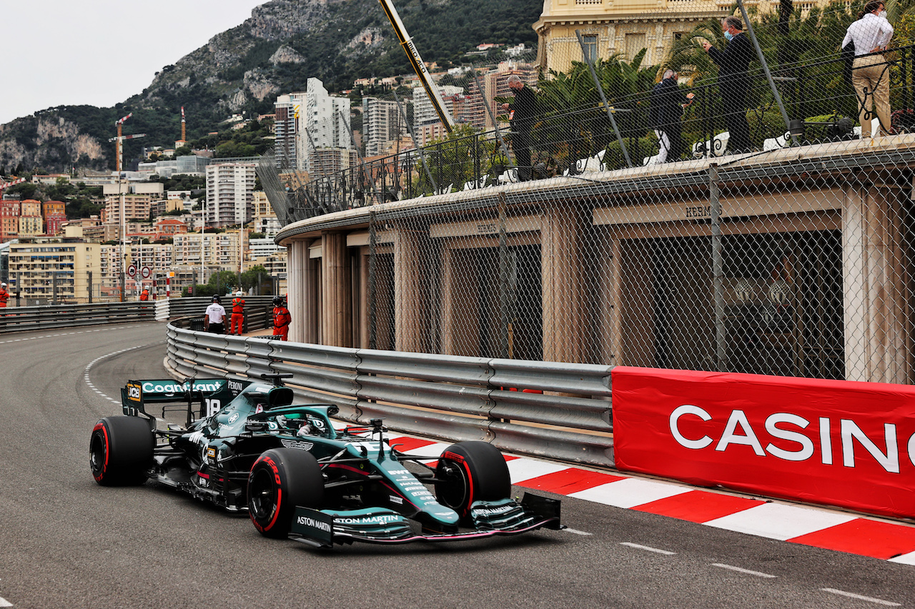 GP MONACO, Lance Stroll (CDN) Aston Martin F1 Team AMR21.
22.05.2021. Formula 1 World Championship, Rd 5, Monaco Grand Prix, Monte Carlo, Monaco, Qualifiche Day.
- www.xpbimages.com, EMail: requests@xpbimages.com © Copyright: Batchelor / XPB Images