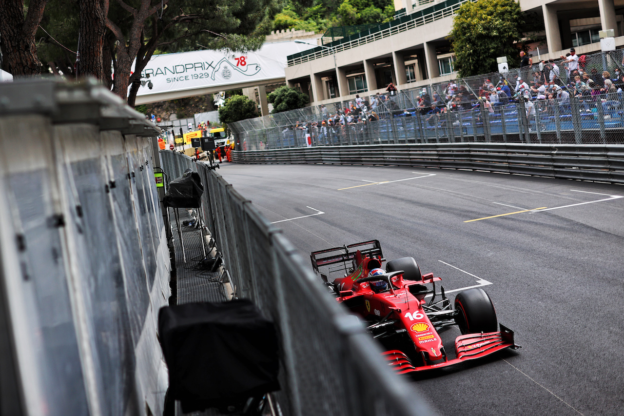 GP MONACO, Charles Leclerc (MON) Ferrari SF-21.
22.05.2021. Formula 1 World Championship, Rd 5, Monaco Grand Prix, Monte Carlo, Monaco, Qualifiche Day.
- www.xpbimages.com, EMail: requests@xpbimages.com © Copyright: Charniaux / XPB Images