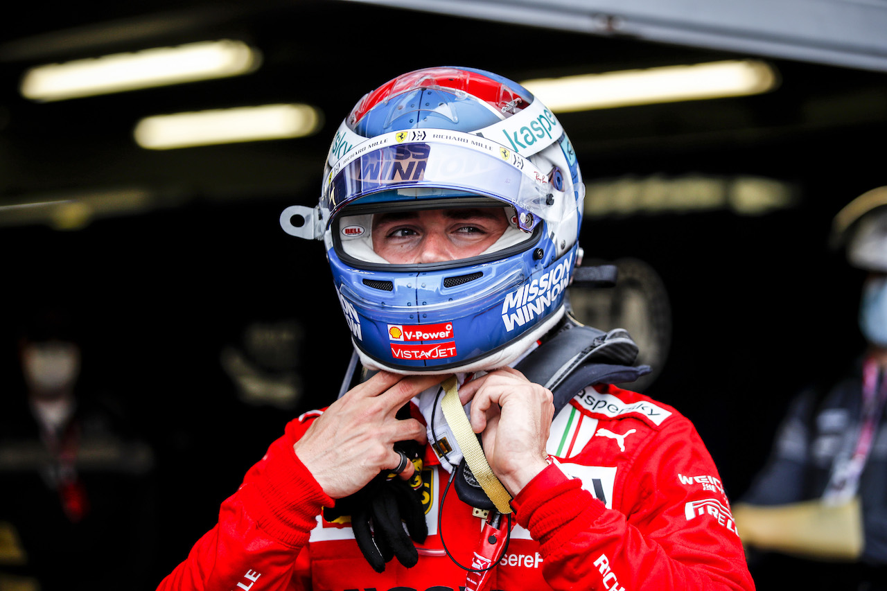 GP MONACO, Pole sitter Charles Leclerc (MON) Ferrari in qualifying parc ferme.
22.05.2021. Formula 1 World Championship, Rd 5, Monaco Grand Prix, Monte Carlo, Monaco, Qualifiche Day.
- www.xpbimages.com, EMail: requests@xpbimages.com © Copyright: FIA Pool Image for Editorial Use Only