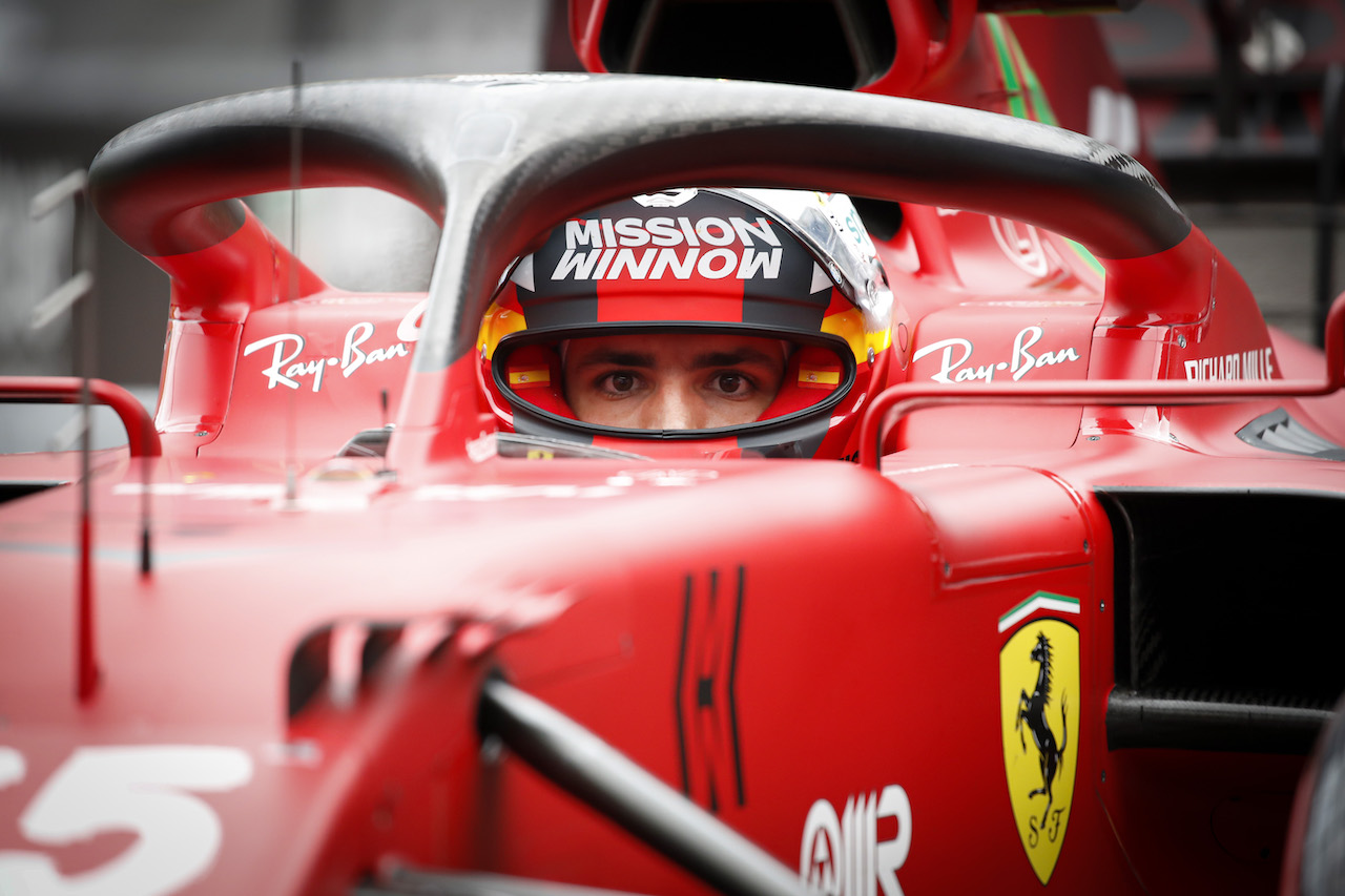 GP MONACO, Carlos Sainz Jr (ESP) Ferrari SF-21 in qualifying parc ferme.
22.05.2021. Formula 1 World Championship, Rd 5, Monaco Grand Prix, Monte Carlo, Monaco, Qualifiche Day.
- www.xpbimages.com, EMail: requests@xpbimages.com © Copyright: FIA Pool Image for Editorial Use Only