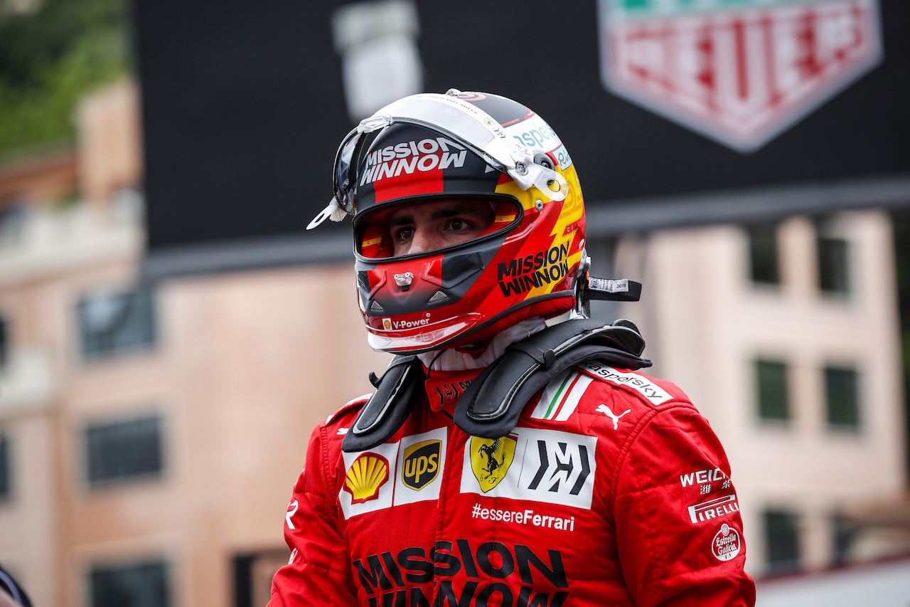 GP MONACO, Carlos Sainz Jr (ESP) Ferrari in qualifying parc ferme.
22.05.2021. Formula 1 World Championship, Rd 5, Monaco Grand Prix, Monte Carlo, Monaco, Qualifiche Day.
- www.xpbimages.com, EMail: requests@xpbimages.com © Copyright: FIA Pool Image for Editorial Use Only