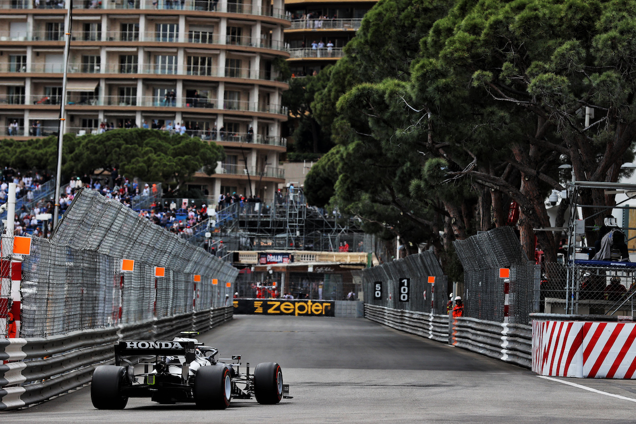 GP MONACO, Pierre Gasly (FRA) AlphaTauri AT02.
22.05.2021. Formula 1 World Championship, Rd 5, Monaco Grand Prix, Monte Carlo, Monaco, Qualifiche Day.
- www.xpbimages.com, EMail: requests@xpbimages.com © Copyright: Batchelor / XPB Images