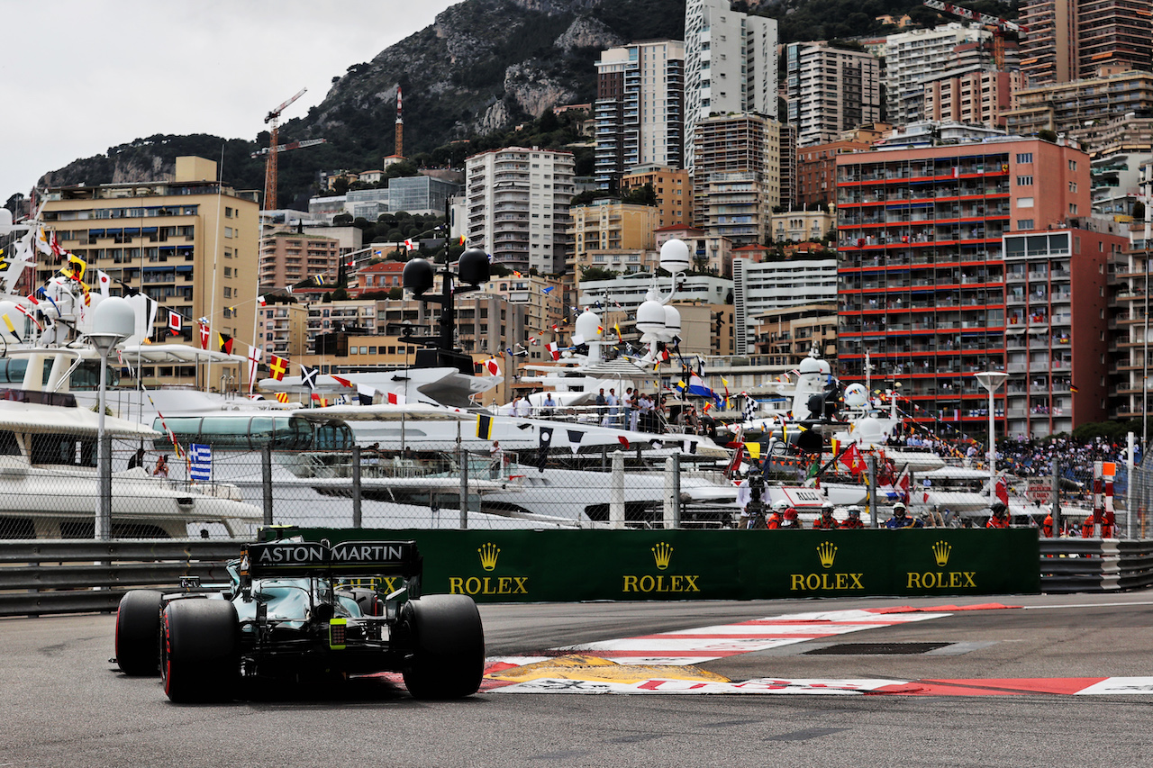 GP MONACO, Sebastian Vettel (GER) Aston Martin F1 Team AMR21.
22.05.2021. Formula 1 World Championship, Rd 5, Monaco Grand Prix, Monte Carlo, Monaco, Qualifiche Day.
- www.xpbimages.com, EMail: requests@xpbimages.com © Copyright: Batchelor / XPB Images