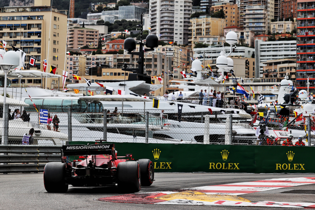 GP MONACO, Charles Leclerc (MON) Ferrari SF-21.
22.05.2021. Formula 1 World Championship, Rd 5, Monaco Grand Prix, Monte Carlo, Monaco, Qualifiche Day.
- www.xpbimages.com, EMail: requests@xpbimages.com © Copyright: Batchelor / XPB Images