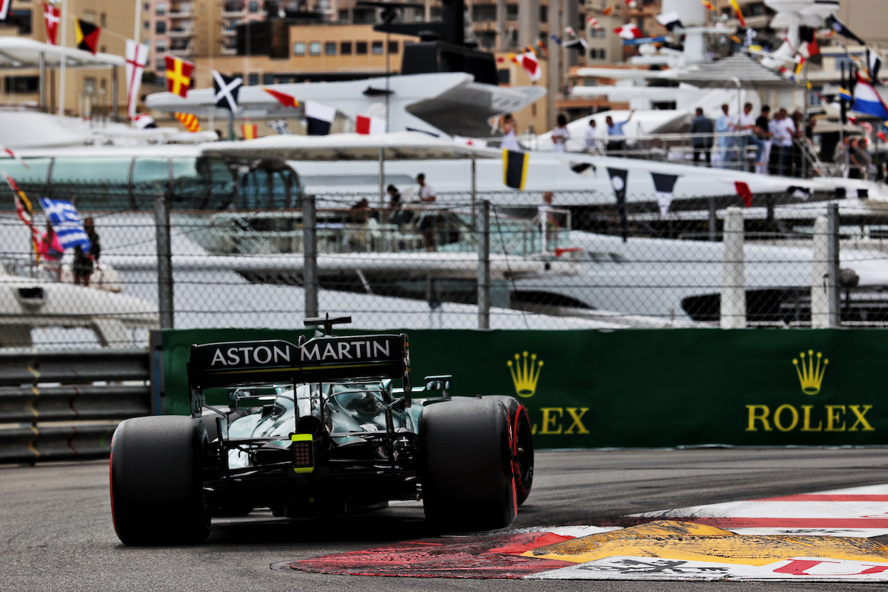 GP MONACO, Lance Stroll (CDN) Aston Martin F1 Team AMR21.
22.05.2021. Formula 1 World Championship, Rd 5, Monaco Grand Prix, Monte Carlo, Monaco, Qualifiche Day.
- www.xpbimages.com, EMail: requests@xpbimages.com © Copyright: Batchelor / XPB Images