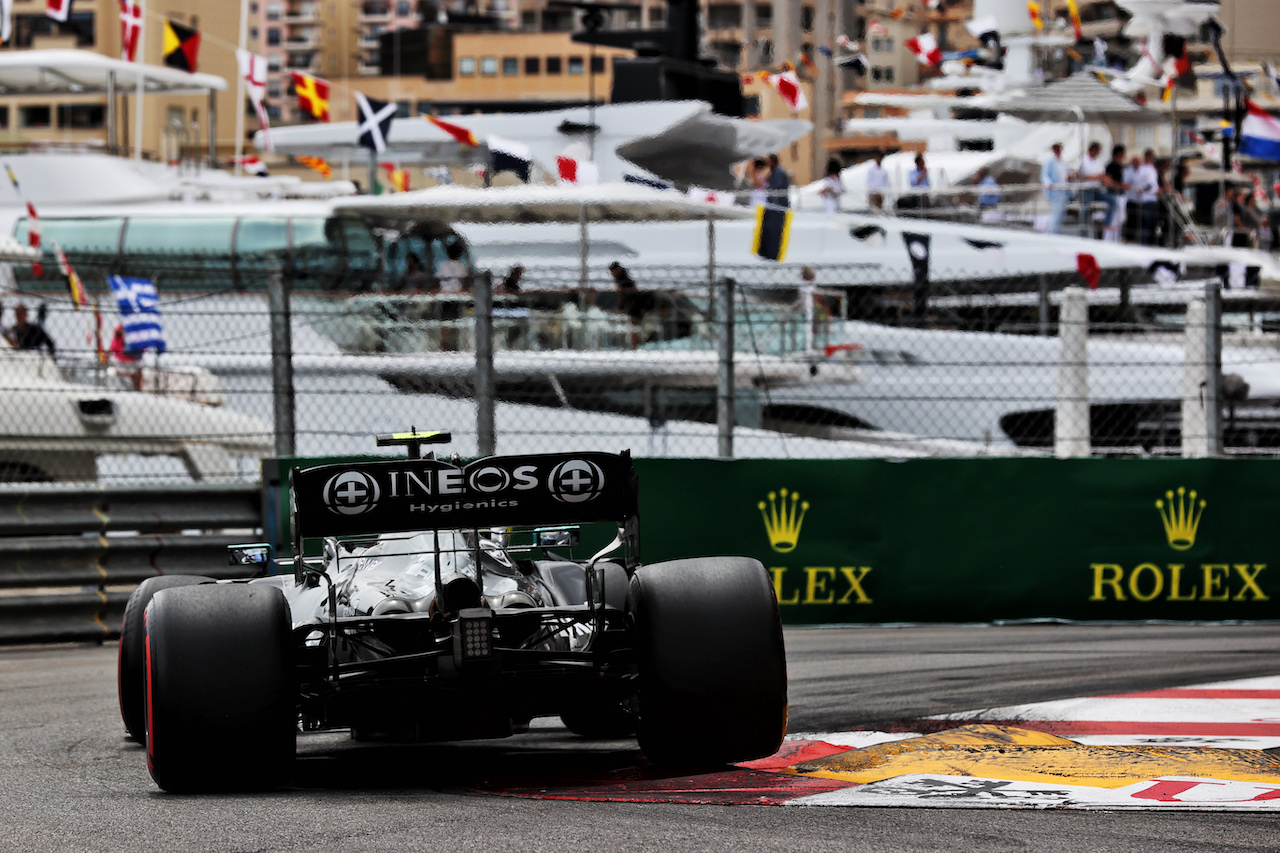 GP MONACO, Valtteri Bottas (FIN) Mercedes AMG F1 W12.
22.05.2021. Formula 1 World Championship, Rd 5, Monaco Grand Prix, Monte Carlo, Monaco, Qualifiche Day.
- www.xpbimages.com, EMail: requests@xpbimages.com © Copyright: Batchelor / XPB Images