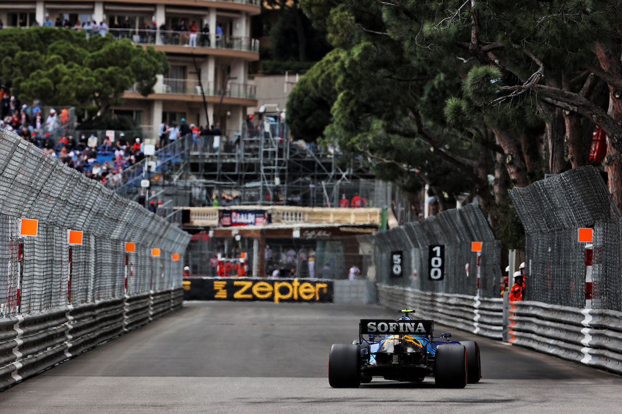 GP MONACO, Nicholas Latifi (CDN) Williams Racing FW43B.
22.05.2021. Formula 1 World Championship, Rd 5, Monaco Grand Prix, Monte Carlo, Monaco, Qualifiche Day.
- www.xpbimages.com, EMail: requests@xpbimages.com © Copyright: Batchelor / XPB Images