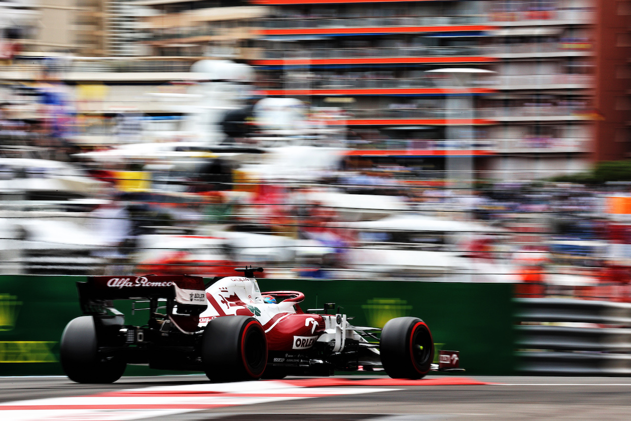 GP MONACO, Kimi Raikkonen (FIN) Alfa Romeo Racing C41.
22.05.2021. Formula 1 World Championship, Rd 5, Monaco Grand Prix, Monte Carlo, Monaco, Qualifiche Day.
- www.xpbimages.com, EMail: requests@xpbimages.com © Copyright: Batchelor / XPB Images