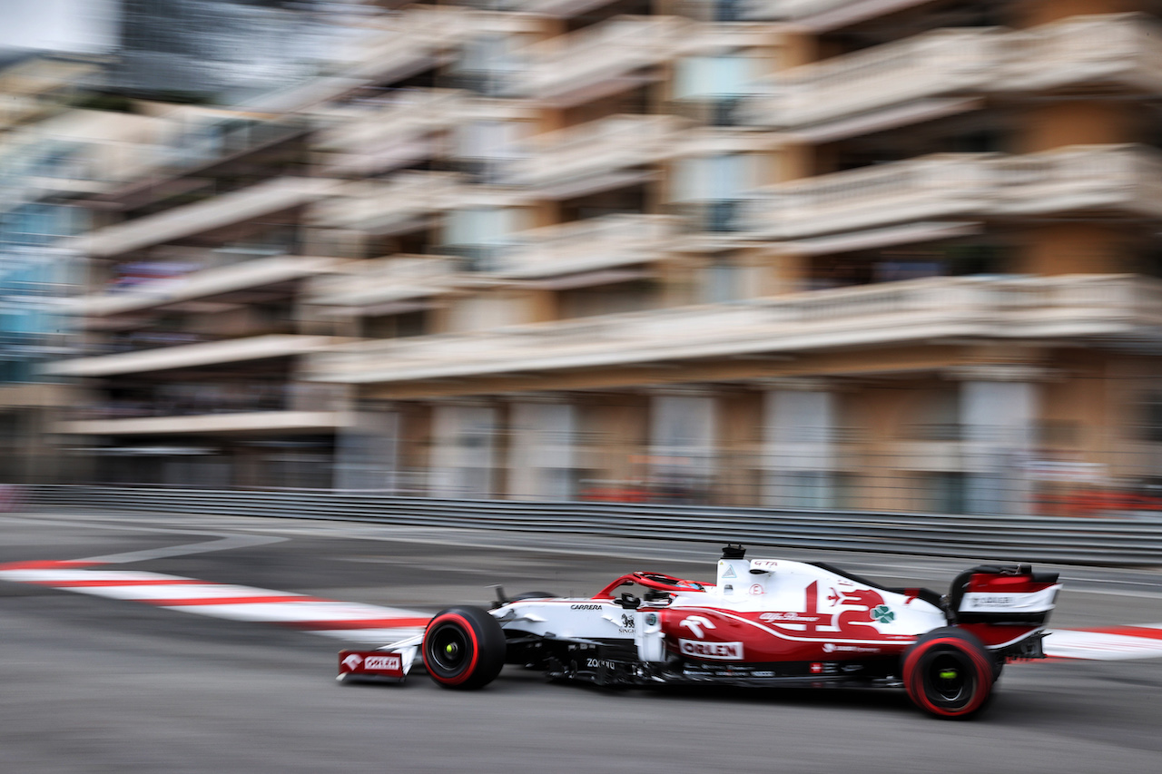 GP MONACO, Kimi Raikkonen (FIN) Alfa Romeo Racing C41.
22.05.2021. Formula 1 World Championship, Rd 5, Monaco Grand Prix, Monte Carlo, Monaco, Qualifiche Day.
- www.xpbimages.com, EMail: requests@xpbimages.com © Copyright: Batchelor / XPB Images