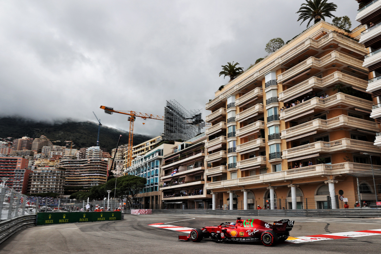 GP MONACO, Charles Leclerc (MON) Ferrari SF-21.
22.05.2021. Formula 1 World Championship, Rd 5, Monaco Grand Prix, Monte Carlo, Monaco, Qualifiche Day.
- www.xpbimages.com, EMail: requests@xpbimages.com © Copyright: Batchelor / XPB Images