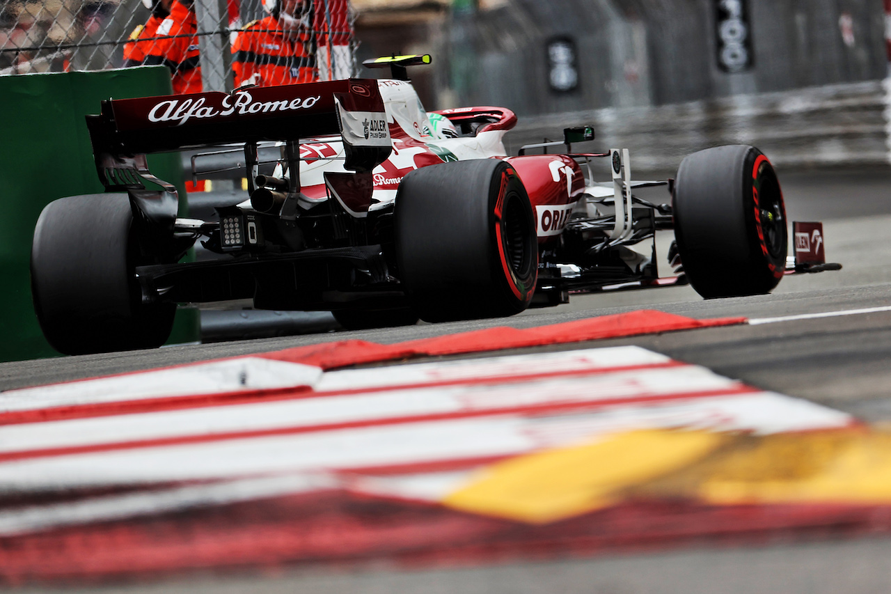 GP MONACO, Antonio Giovinazzi (ITA) Alfa Romeo Racing C41.
22.05.2021. Formula 1 World Championship, Rd 5, Monaco Grand Prix, Monte Carlo, Monaco, Qualifiche Day.
- www.xpbimages.com, EMail: requests@xpbimages.com © Copyright: Batchelor / XPB Images