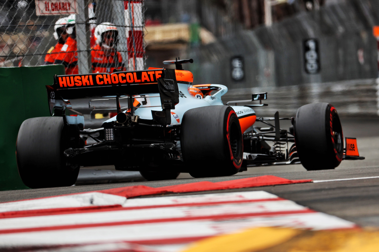 GP MONACO, Daniel Ricciardo (AUS) McLaren MCL35M.
22.05.2021. Formula 1 World Championship, Rd 5, Monaco Grand Prix, Monte Carlo, Monaco, Qualifiche Day.
- www.xpbimages.com, EMail: requests@xpbimages.com © Copyright: Batchelor / XPB Images