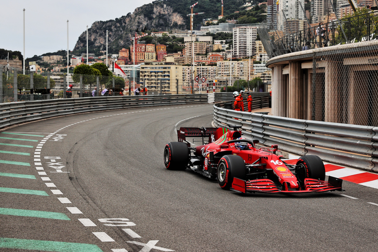 GP MONACO, Charles Leclerc (MON) Ferrari SF-21.
22.05.2021. Formula 1 World Championship, Rd 5, Monaco Grand Prix, Monte Carlo, Monaco, Qualifiche Day.
- www.xpbimages.com, EMail: requests@xpbimages.com © Copyright: Batchelor / XPB Images