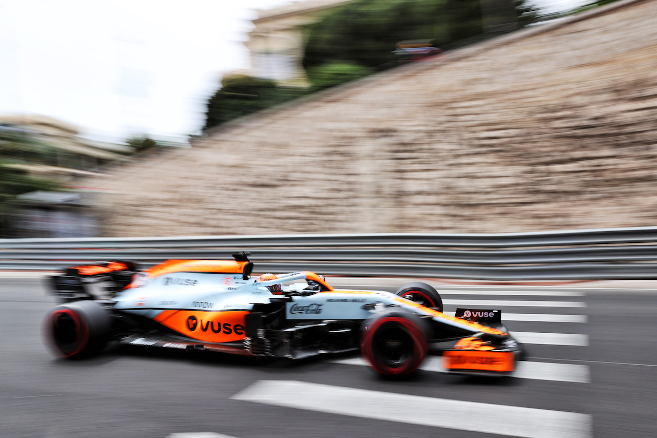 GP MONACO, Daniel Ricciardo (AUS) McLaren MCL35M.
22.05.2021. Formula 1 World Championship, Rd 5, Monaco Grand Prix, Monte Carlo, Monaco, Qualifiche Day.
- www.xpbimages.com, EMail: requests@xpbimages.com © Copyright: Batchelor / XPB Images