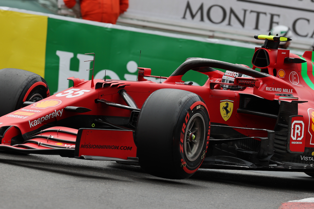 GP MONACO, Carlos Sainz Jr (ESP) Ferrari SF-21.
22.05.2021. Formula 1 World Championship, Rd 5, Monaco Grand Prix, Monte Carlo, Monaco, Qualifiche Day.
- www.xpbimages.com, EMail: requests@xpbimages.com © Copyright: Batchelor / XPB Images