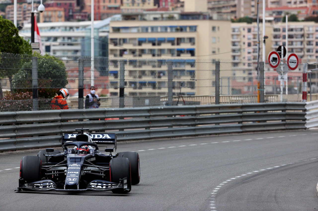 GP MONACO, Pierre Gasly (FRA) AlphaTauri AT02.
22.05.2021. Formula 1 World Championship, Rd 5, Monaco Grand Prix, Monte Carlo, Monaco, Qualifiche Day.
- www.xpbimages.com, EMail: requests@xpbimages.com © Copyright: Batchelor / XPB Images