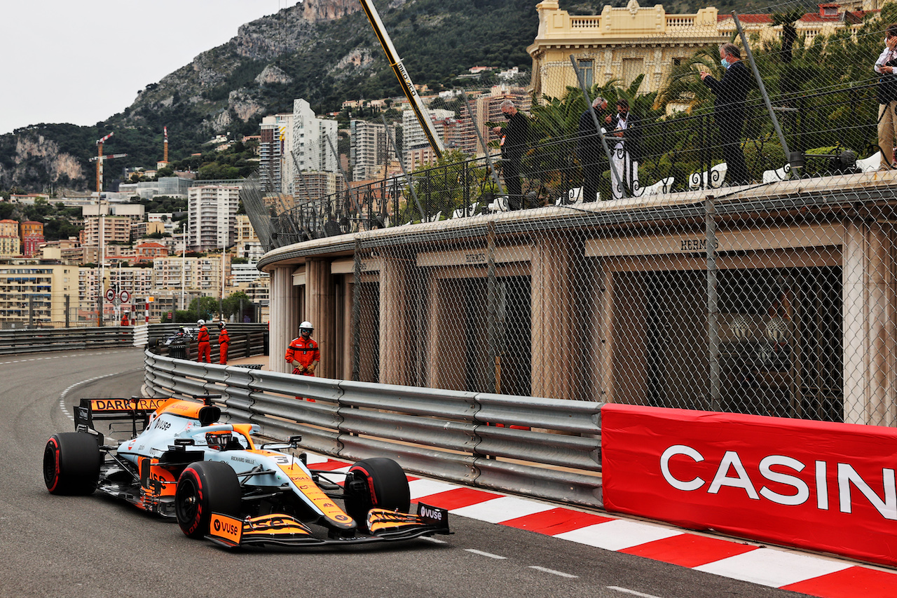 GP MONACO, Daniel Ricciardo (AUS) McLaren MCL35M.
22.05.2021. Formula 1 World Championship, Rd 5, Monaco Grand Prix, Monte Carlo, Monaco, Qualifiche Day.
- www.xpbimages.com, EMail: requests@xpbimages.com © Copyright: Batchelor / XPB Images