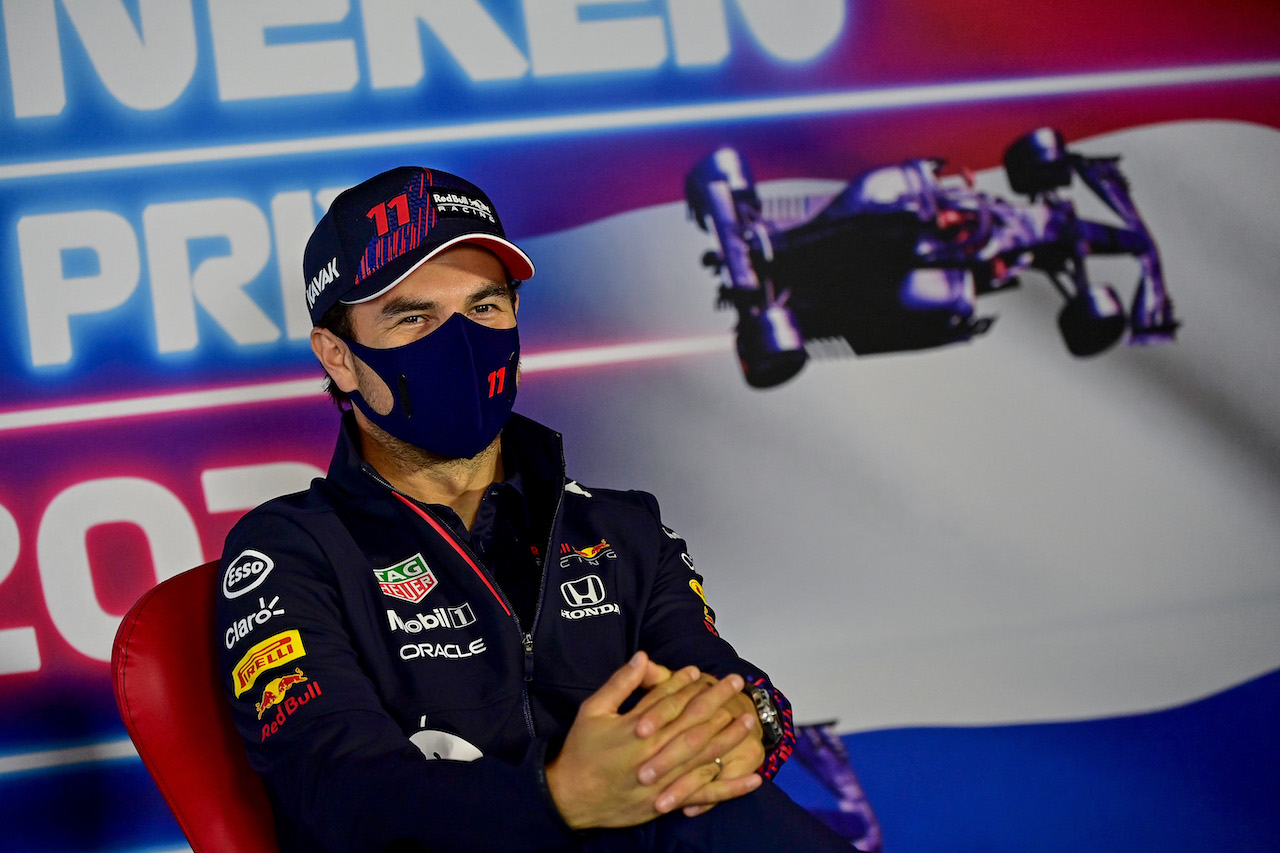 GP OLANDA, Sergio Perez (MEX) Red Bull Racing in the FIA Press Conference.
02.09.2021. Formula 1 World Championship, Rd 13, Dutch Grand Prix, Zandvoort, Netherlands, Preparation Day.
- www.xpbimages.com, EMail: requests@xpbimages.com © Copyright: FIA Pool Image for Editorial Use Only