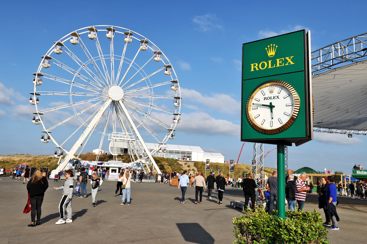 GP OLANDA, Circuit Atmosfera - Rolex Clock in the FanZone.
02.09.2021. Formula 1 World Championship, Rd 13, Dutch Grand Prix, Zandvoort, Netherlands, Preparation Day.
- www.xpbimages.com, EMail: requests@xpbimages.com © Copyright: Moy / XPB Images
