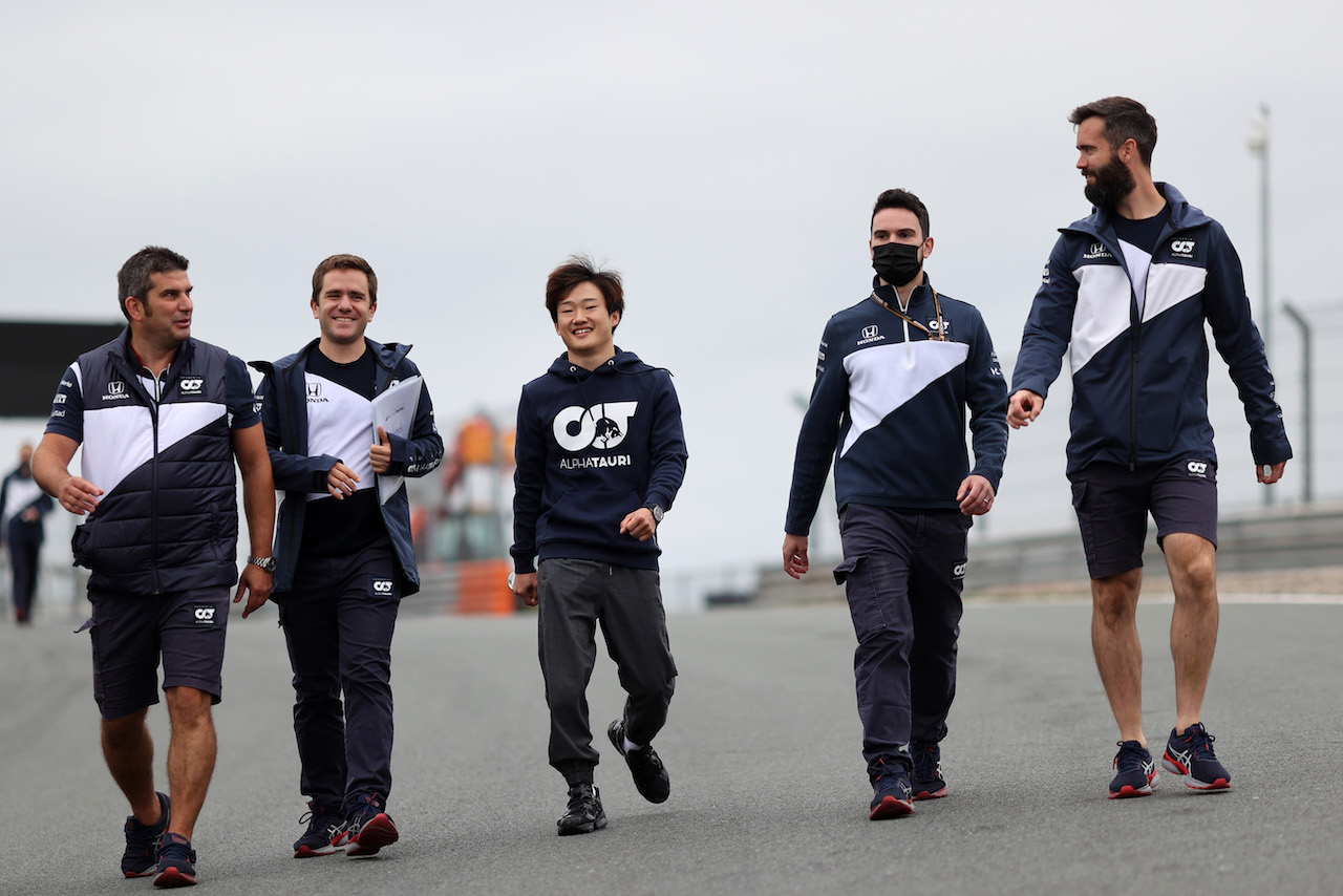 GP OLANDA, Yuki Tsunoda (JPN), Alpha Tauri 
02.09.2021. Formula 1 World Championship, Rd 13, Dutch Grand Prix, Zandvoort, Netherlands, Preparation Day.
- www.xpbimages.com, EMail: requests@xpbimages.com ¬© Copyright: Charniaux / XPB Images