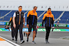 GP OLANDA, Daniel Ricciardo (AUS) McLaren walks the circuit with the team.
02.09.2021. Formula 1 World Championship, Rd 13, Dutch Grand Prix, Zandvoort, Netherlands, Preparation Day.
- www.xpbimages.com, EMail: requests@xpbimages.com © Copyright: Moy / XPB Images
