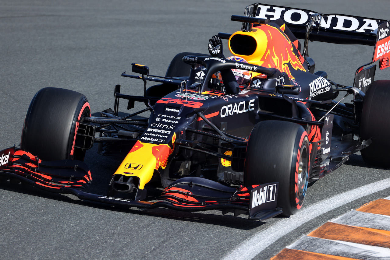 GP OLANDA, Max Verstappen (NLD), Red Bull Racing 
04.09.2021. Formula 1 World Championship, Rd 13, Dutch Grand Prix, Zandvoort, Netherlands, Qualifiche Day.
- www.xpbimages.com, EMail: requests@xpbimages.com © Copyright: Charniaux / XPB Images