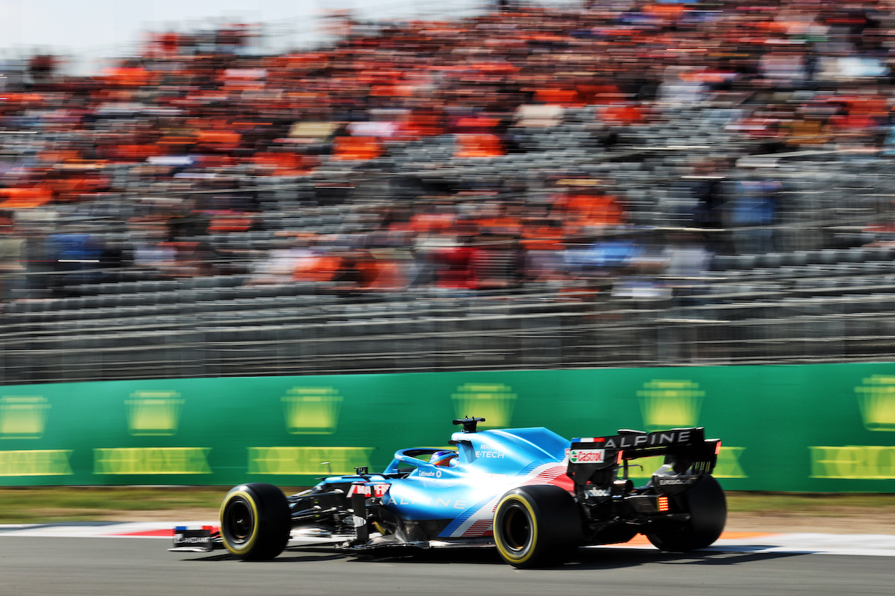 GP OLANDA, Fernando Alonso (ESP) Alpine F1 Team A521.
04.09.2021. Formula 1 World Championship, Rd 13, Dutch Grand Prix, Zandvoort, Netherlands, Qualifiche Day.
- www.xpbimages.com, EMail: requests@xpbimages.com © Copyright: Charniaux / XPB Images