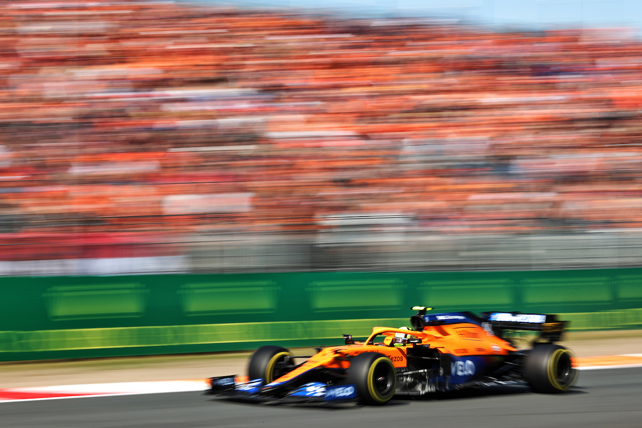 GP OLANDA, Lando Norris (GBR) McLaren MCL35M.
04.09.2021. Formula 1 World Championship, Rd 13, Dutch Grand Prix, Zandvoort, Netherlands, Qualifiche Day.
- www.xpbimages.com, EMail: requests@xpbimages.com © Copyright: Charniaux / XPB Images