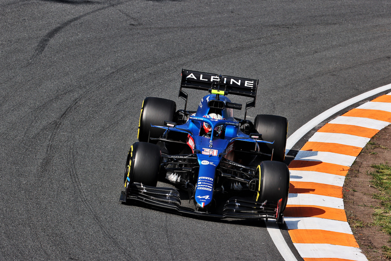 GP OLANDA, Esteban Ocon (FRA) Alpine F1 Team A521.
03.09.2021. Formula 1 World Championship, Rd 13, Dutch Grand Prix, Zandvoort, Netherlands, Practice Day.
- www.xpbimages.com, EMail: requests@xpbimages.com © Copyright: Batchelor / XPB Images