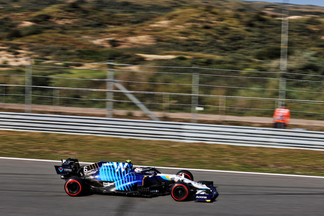 GP OLANDA, Nicholas Latifi (CDN) Williams Racing FW43B.
03.09.2021. Formula 1 World Championship, Rd 13, Dutch Grand Prix, Zandvoort, Netherlands, Practice Day.
- www.xpbimages.com, EMail: requests@xpbimages.com © Copyright: Batchelor / XPB Images